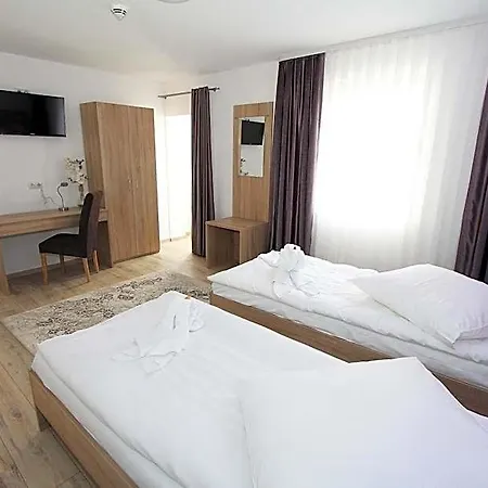 Ξενοδοχείο Colosseo Im Herzen Von 3*