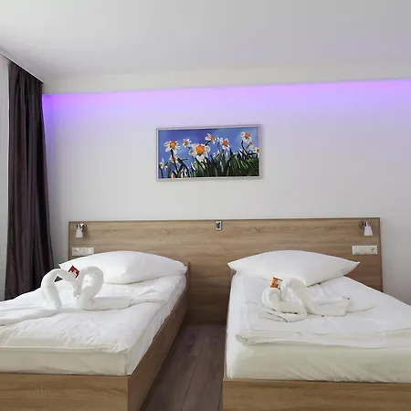 Colosseo Im Herzen Von Hotel 3*