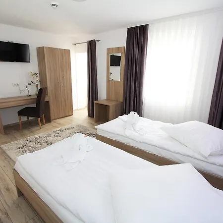 Hotel Colosseo Im Herzen Von 3*