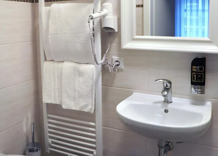 Hotel Colosseo Im Herzen Von 3*