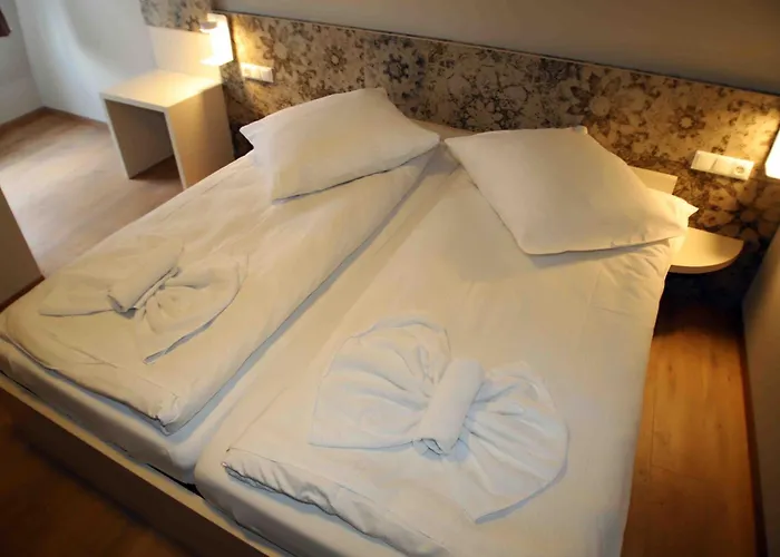 Hotel Colosseo Im Herzen Von 3*