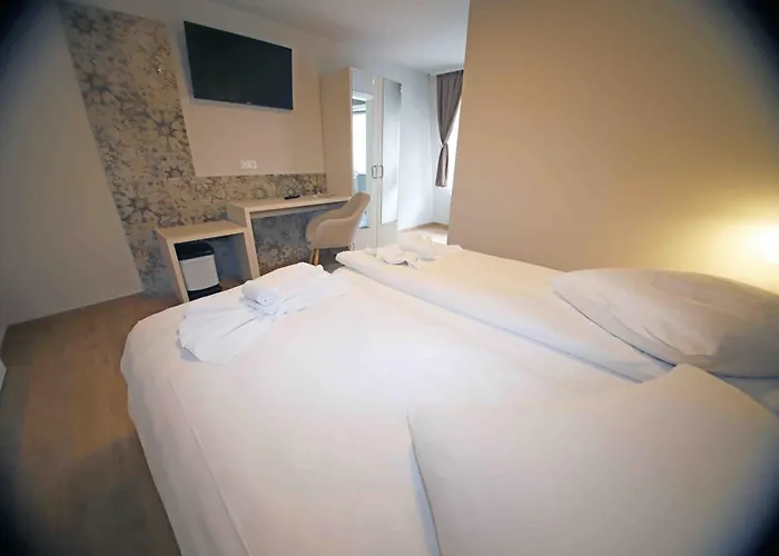 Colosseo Im Herzen Von 3*