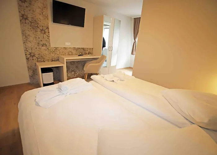 Colosseo Im Herzen Von Hotel